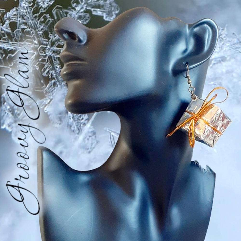 GROOVY GLAM Handmade Mini Silver Christmas Present Gift Ornament Earrings